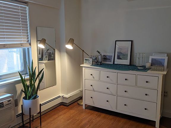 2nd image of 130-140 Bowdoin St #508