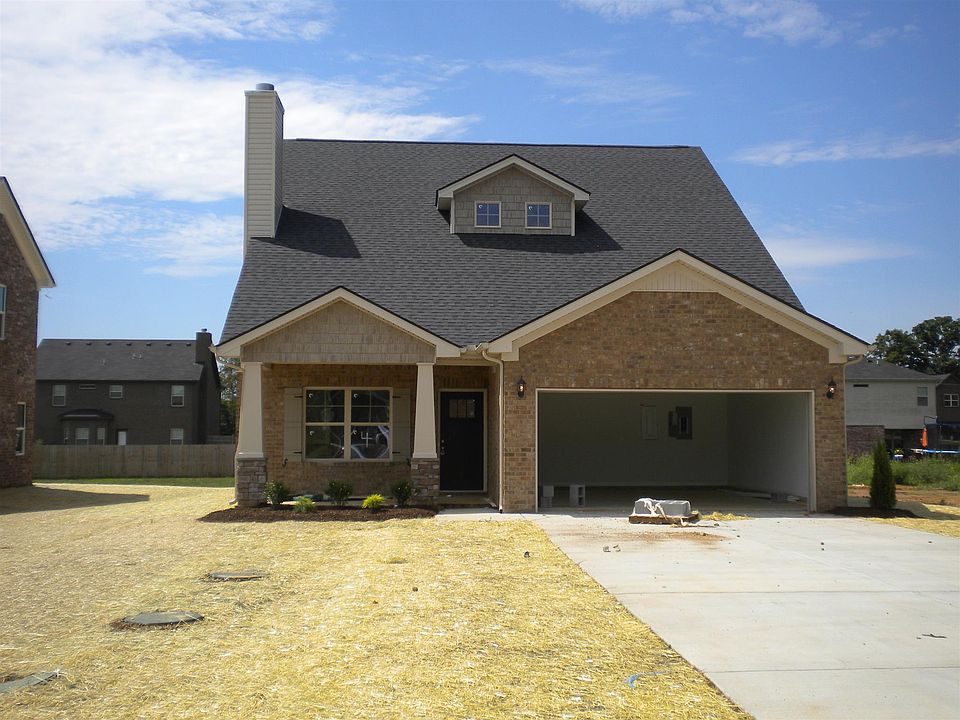 1st image of 1013 Selous Dr