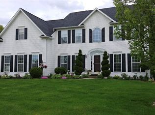 3417 Orchestra St, Cuyahoga Falls, OH 44223