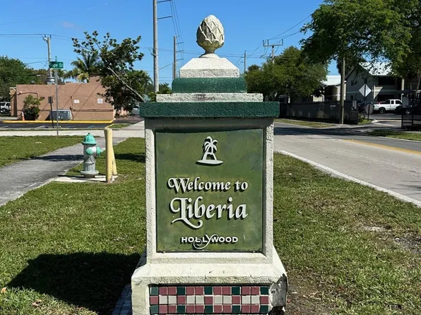 2309 Cody Street, Hollywood, FL 33020