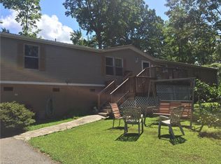 2771 Wagon Wheel Rd, Reidsville, NC 27320