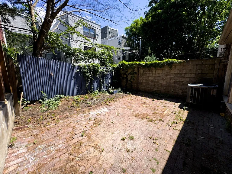 1919 Mount Vernon St #1R — Photo 12