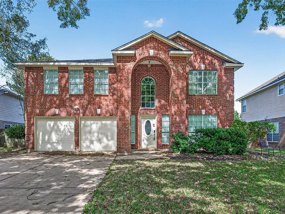 3643 Timothy Ln