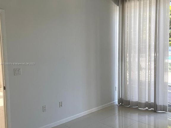 4th image of 495 Brickell Ave APT 1510