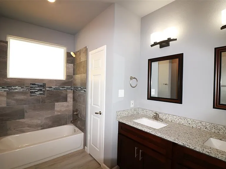 4238 Aledo St — Photo 17