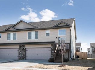 150 N Park Ridge Rd, North Liberty, IA 52317