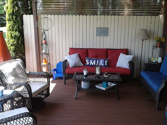 Main Deck (Outdoor Living)