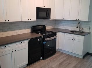 2427 5th Ave #1, Troy, NY 12180