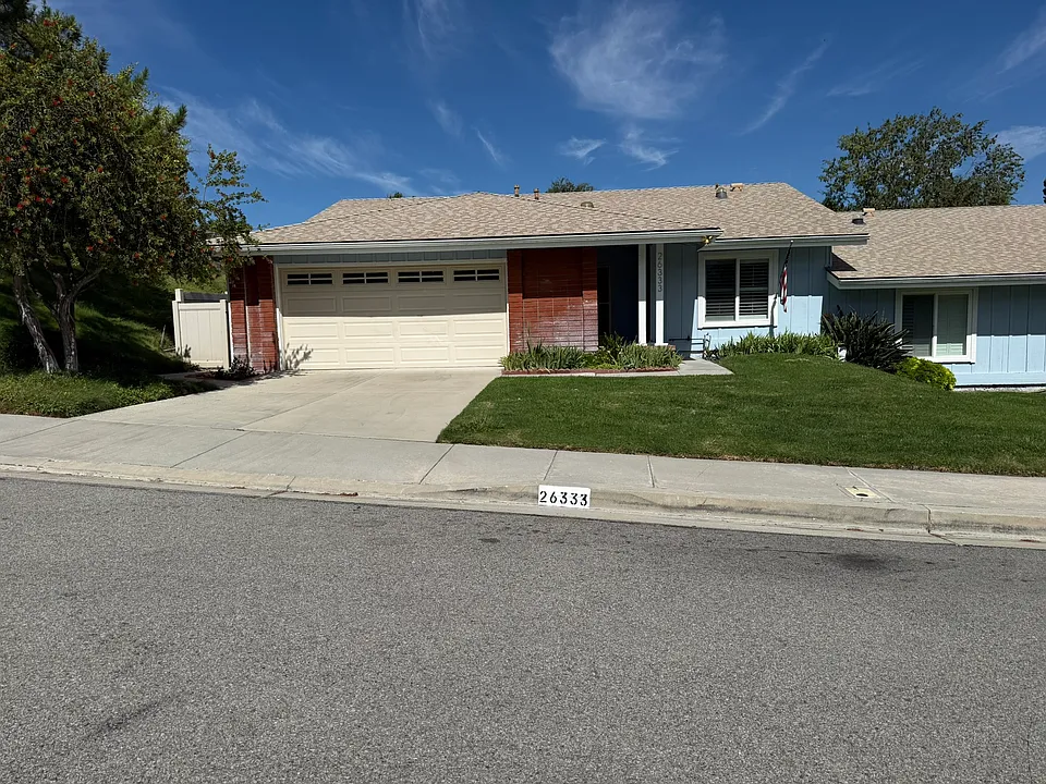26333 Long Oak Dr