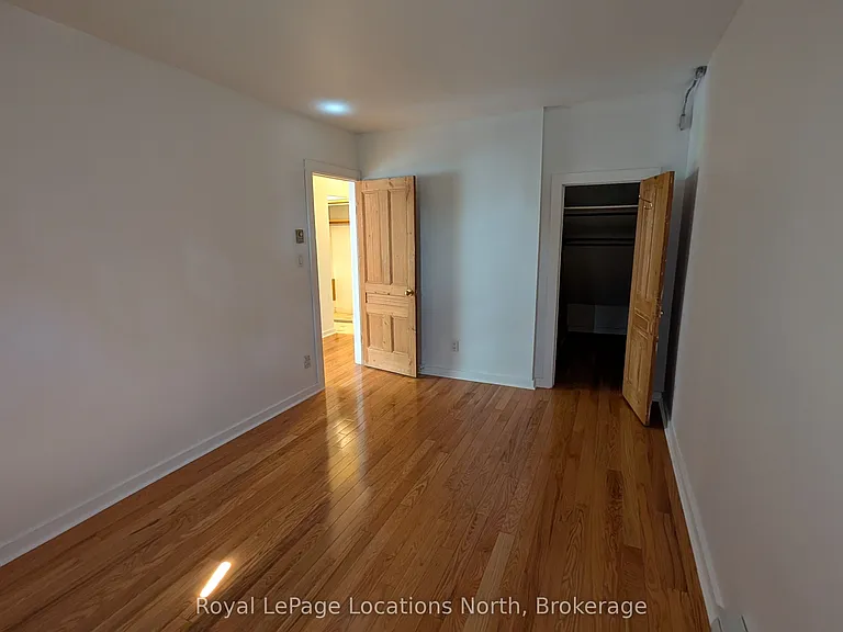 6 Louisa St E #1 — Photo 9