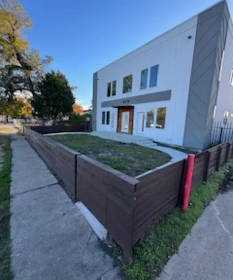 4514 Bryan St #201 — Photo 1