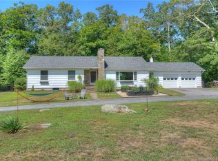 615 N Stonington Rd, Stonington, CT 06378