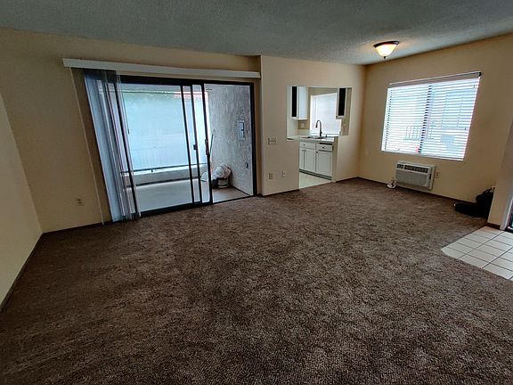 3rd image of 8379 Capricorn Way APT 52