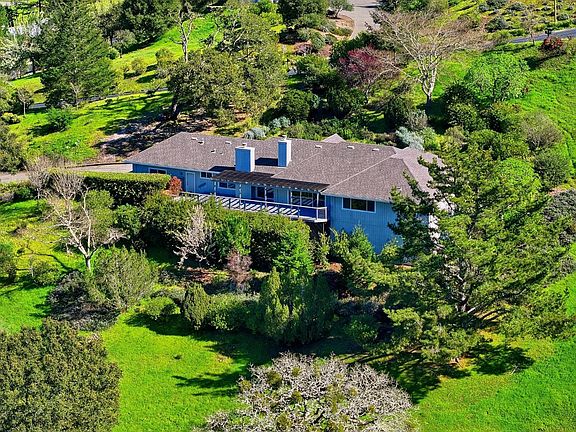 3rd image of 437 Crestridge Place