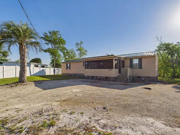 503 Cathey Ln, Mexico Beach, FL 32456