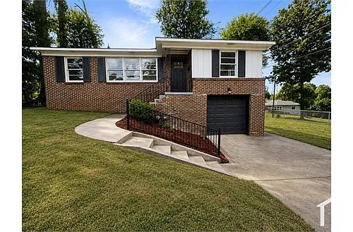 4614 Avenue I Photo 1