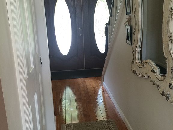 foyer/hallway