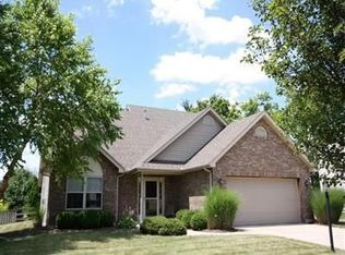 9053 Summit Pointe Dr, Springboro, OH 45066