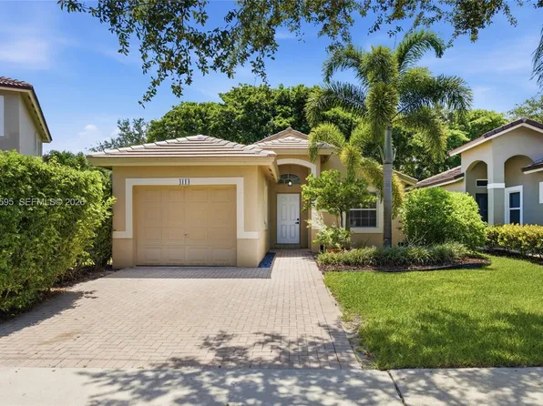 4114 Sapphire St, Weston, FL 33331
