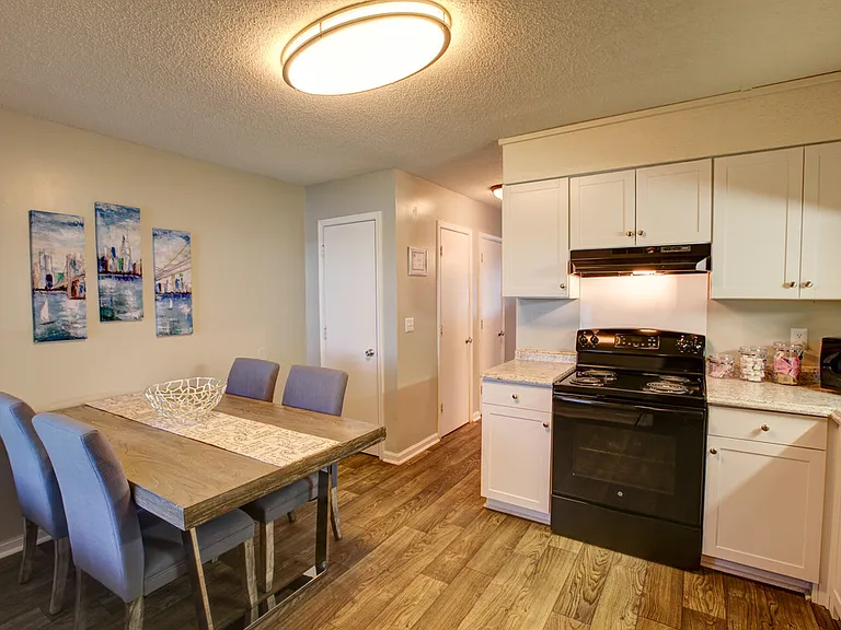 KRC Northlake Townhomes — Photo 3
