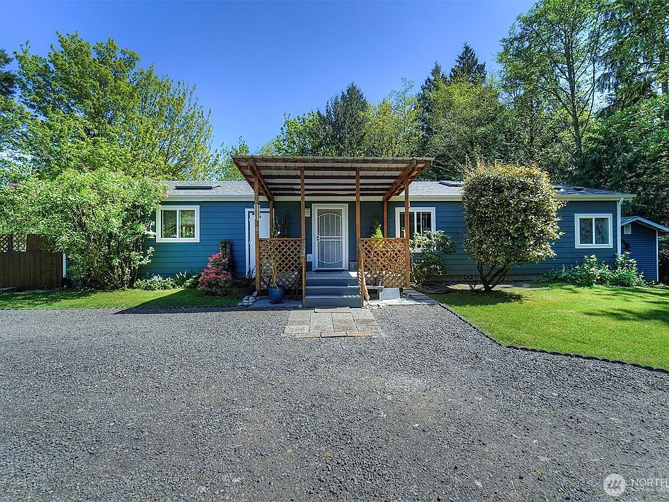 1st image of 8163 NE Eaglepoint Lane