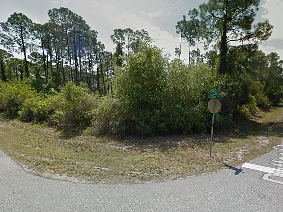 4th image of 18289 Avon Ave