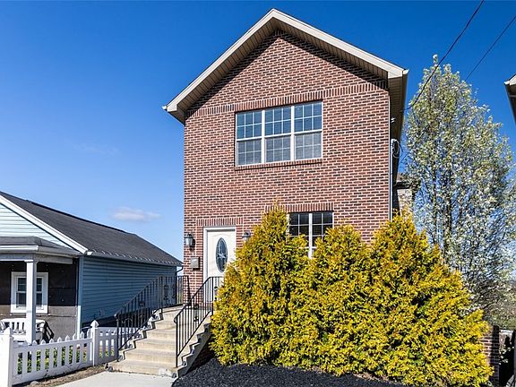 3rd image of 248 Prospect St