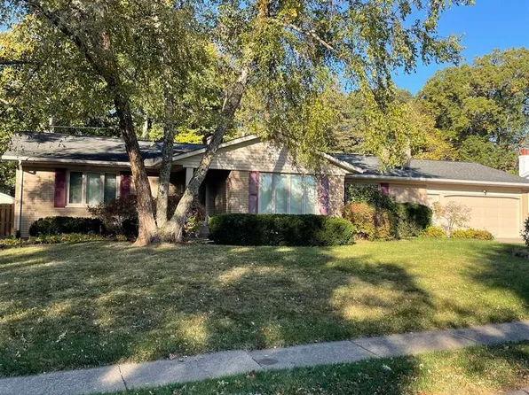 3509 49th St, Moline, IL 61265