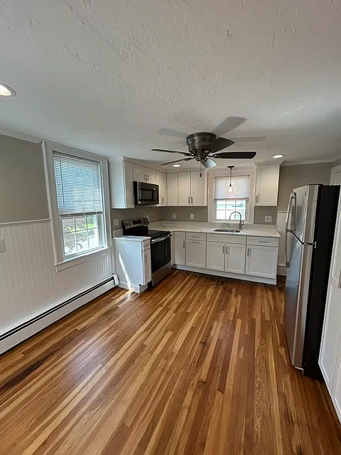 Building Photo - 224 Beulah St #2