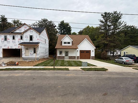 2nd image of 1829 S Maxwell St