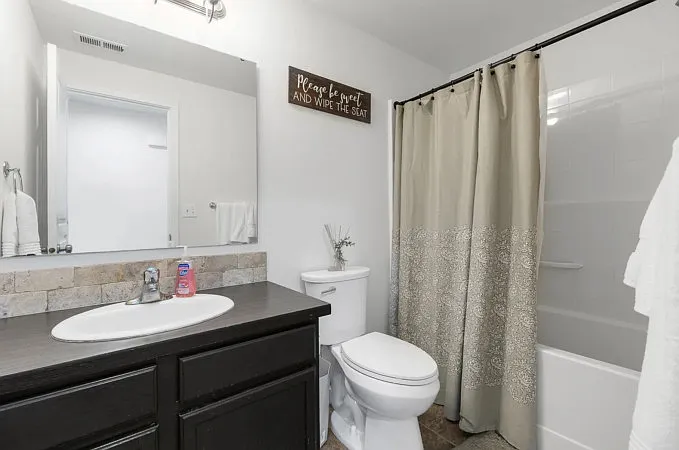 W 25th Ct — Photo 12