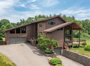 67 Spruce Pond Dr, Strafford, NH 03884