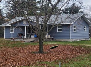 10400 Bunton Rd, Willis, MI 48191