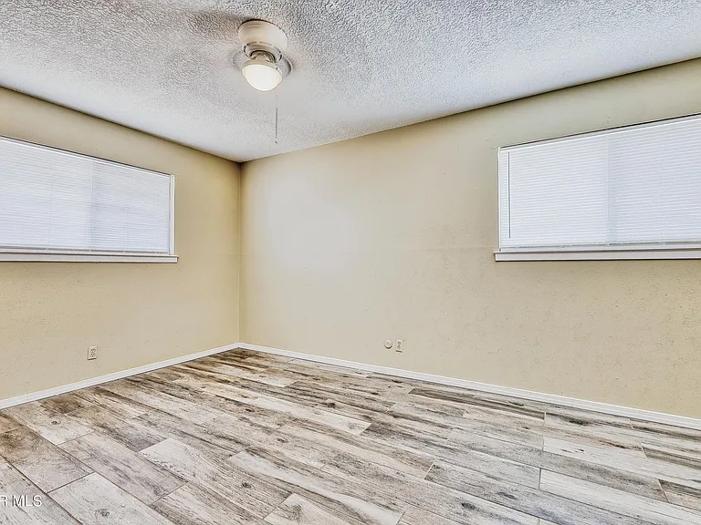 9981 Gschwind Ave — Photo 23