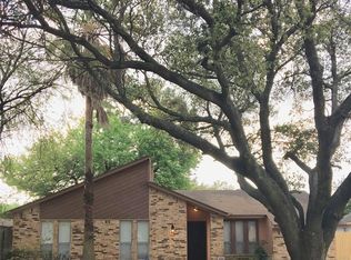 9919 Inwood Shadows St, Houston, TX 77088