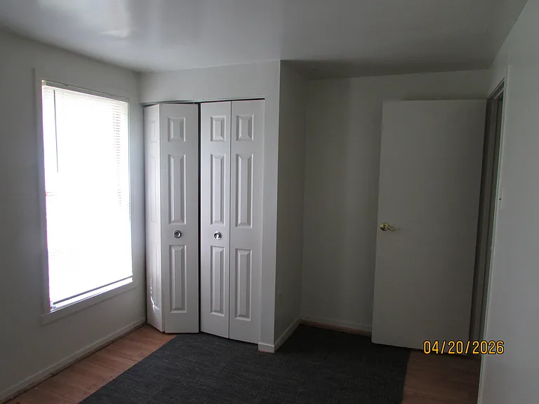 1518 W Lexington St #1/2 — Photo 5