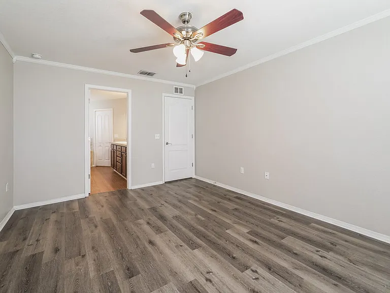 5122 Garberia Ave — Photo 8