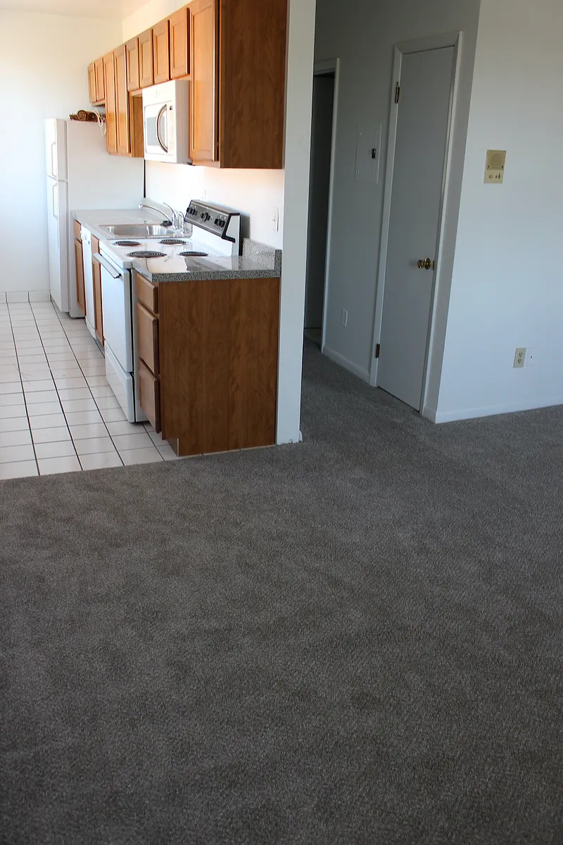 Building Photo - 2416 Salutaris Ave #6