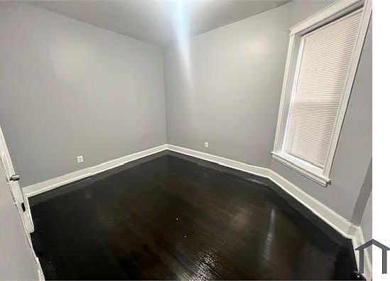 5th image of 6617 S Greenwood Ave #1