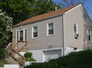 1623 Lynn St, Des Moines, IA 50314