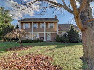30 Vaughn Dr, Middletown, NJ 07748