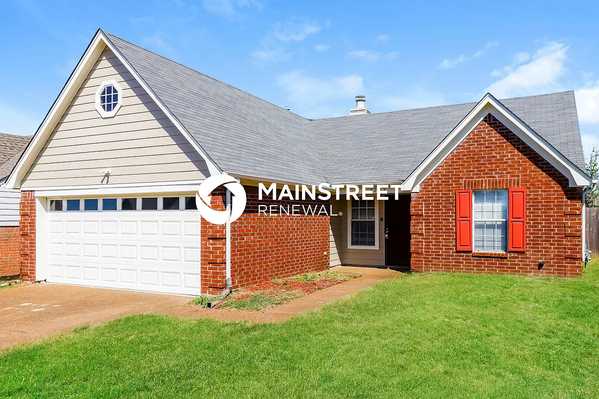 Front View - 2202 Stone Stream Dr