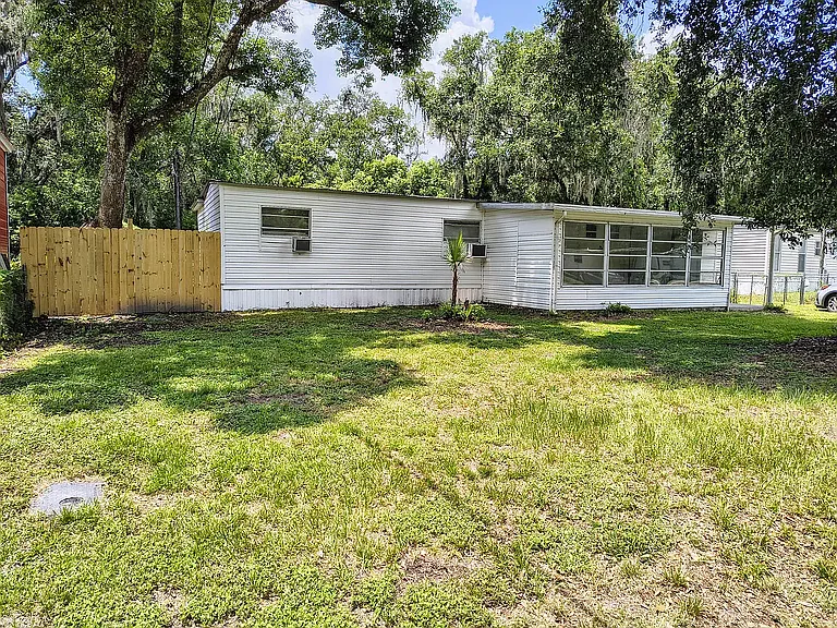 1519 Laun Pl — Photo 1