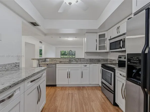 16051 Blatt Blvd APT 111, Fort Lauderdale, FL 33326