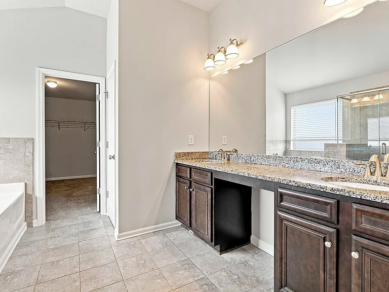 636 Amrose Way — Photo 17