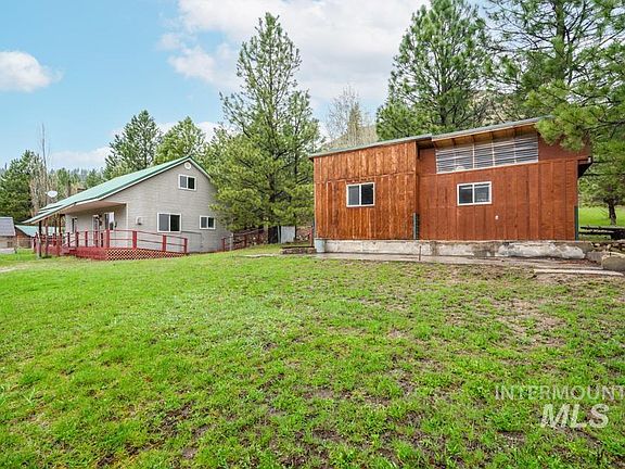 2nd image of 15 Sellman Dr