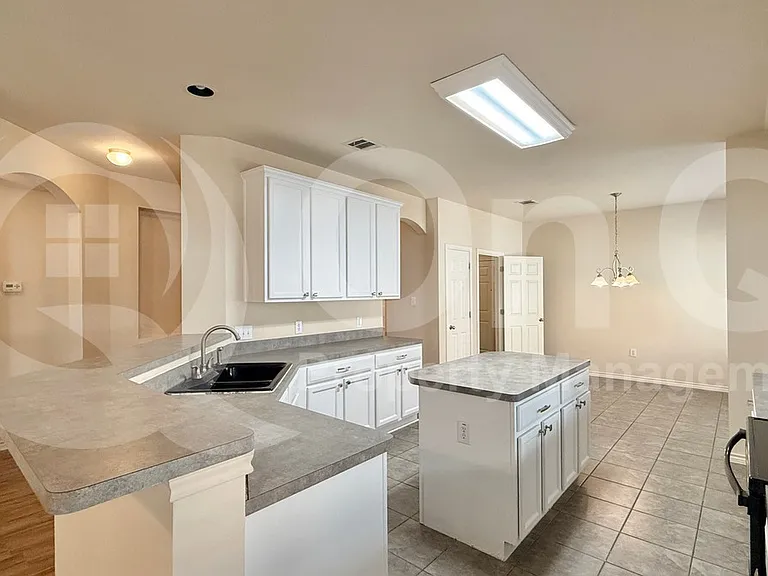 2816 Mission Tejas Dr — Photo 22