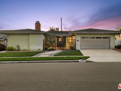 5949 S Garth Ave, Los Angeles, CA, 90056