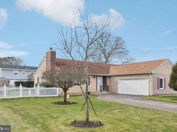 409 Sinclair Ave, Lanoka Harbor, NJ 08734