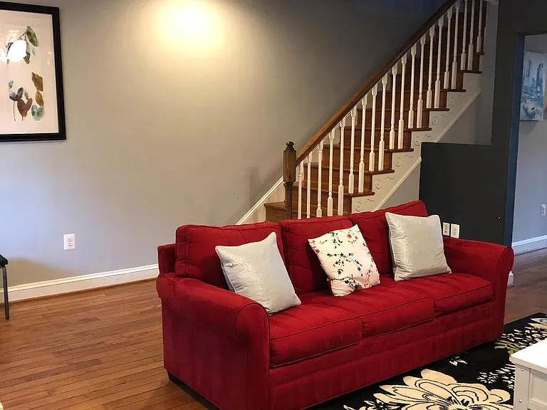 734 Quincy St NW #A — Photo 1